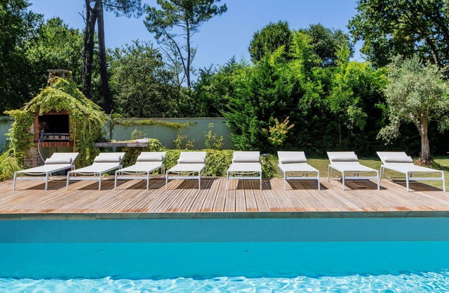 Wonderful private villa for 8 guests with private pool, WIFI, A/C, TV and terrace