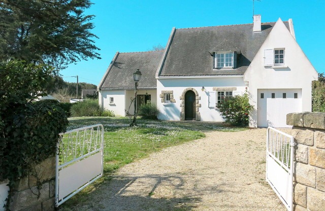 Wonderful private villa for 9 guests with WIFI, TV, terrace and pets allowed