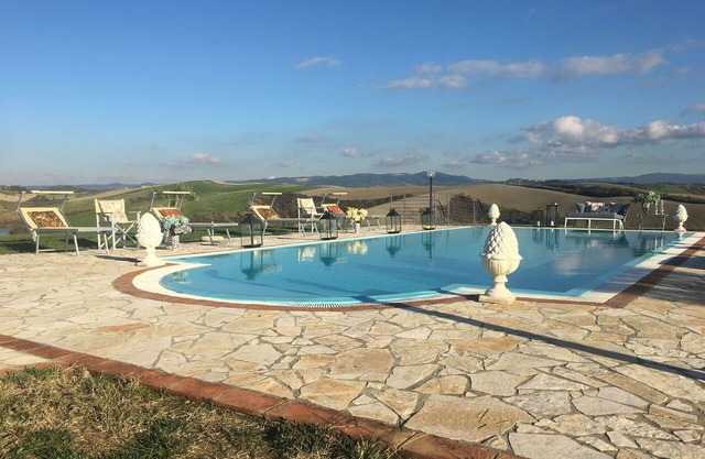 Wonderful private villa with private pool, WIFI, A/C, TV, patio, panoramic view and parking
