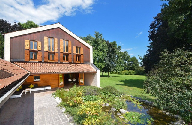 Wonderful private villa for 5 guests with WIFI, pets allowed, panoramic view and parking