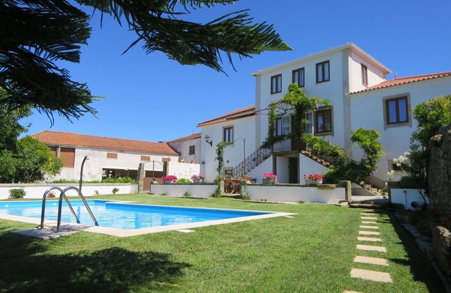 Wonderful private villa for 10 guests with private pool, WIFI, A/C, TV, terrace and parking