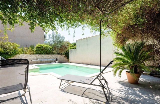 Wonderful private villa for 2 guests with WIFI, pool, A/C, TV and terrace