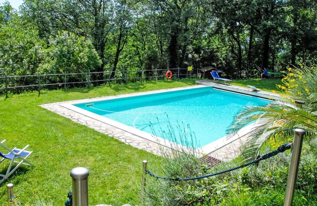 Wonderful private villa for 4 guests with private pool, WIFI, TV, terrace, pets allowed and park.