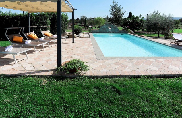 Wonderful private villa with A/C, private pool, WIFI, TV, terrace, panoramic view and parking