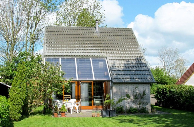 Wonderful private villa for 6 guests with WIFI, TV, terrace, pets allowed and parking