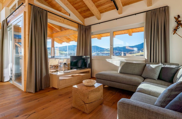 Wonderful ski in-ski out lodge