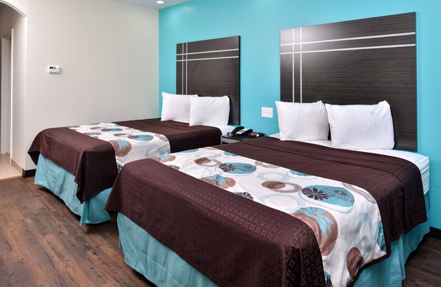 Wonderful Stay! Spacious Unit! Near Six Flags Hurricane Harbor Splashtown