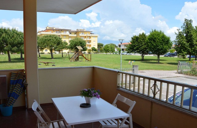 Wonderful two bedroom apartment close to the beach