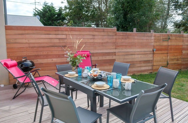 Wonderful villa for 6 people with WIFI, TV, terrace, pets allowed and parking