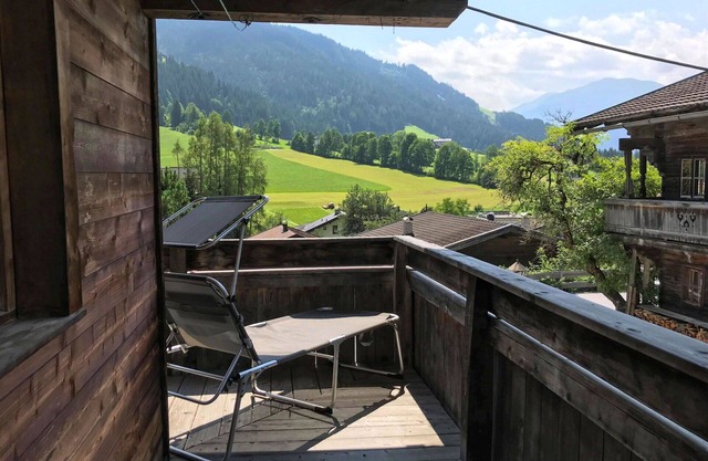 Wonderful villa for 4 people with WIFI, TV, balcony and parking