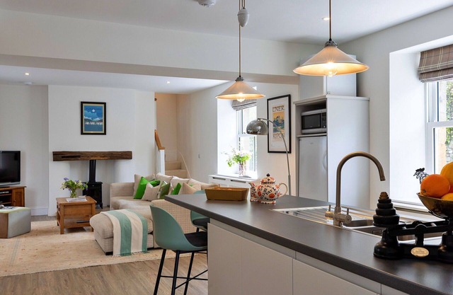 Wonderful villa for 2 guests with WIFI, balcony, pets allowed and parking