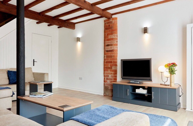 Wonderful villa for 4 people with hot tub, WIFI, TV and parking