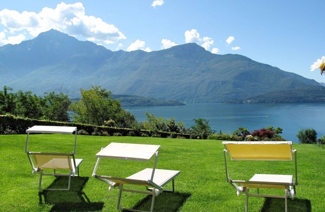 Wonderful villa for 4 people with WIFI, A/C, hot tub, TV, terrace, pets allowed and parking