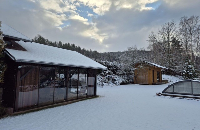 Wonderful villa for 8 people with hot tub, WIFI, TV, terrace, panoramic view and parking