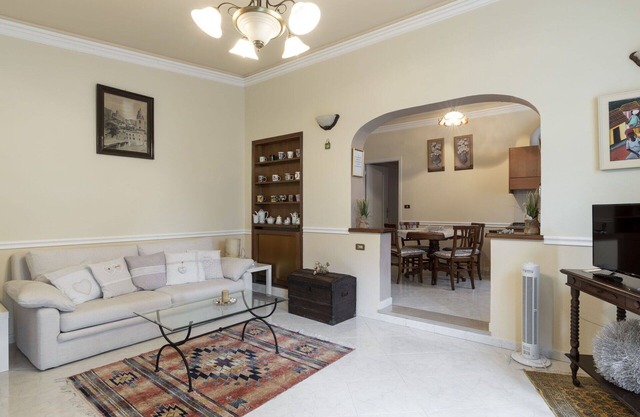 Wonderful villa for 4 guests with WIFI, TV, balcony and parking
