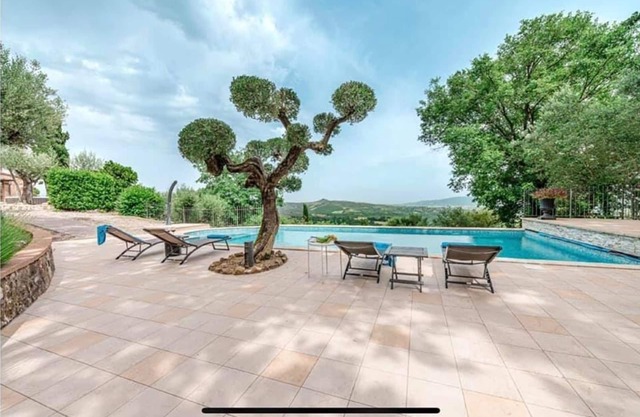 WONDERFUL VILLA:SPECIAL 2023!INQUIRY SOON! PRIVATE POOL- SLEEP UP TO 8