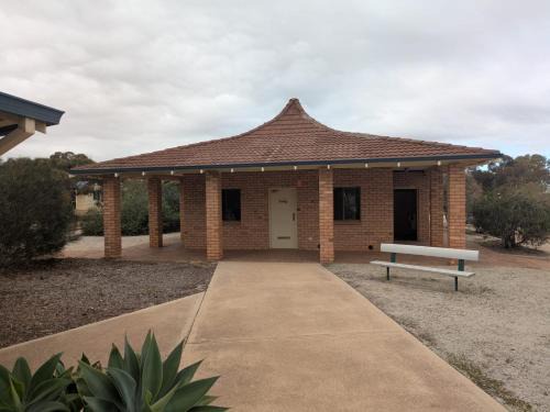 Wongan Hills Caravan Park