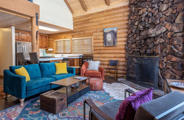 Wood River Cabin - Pet Friendly & Walking Distance to River Run