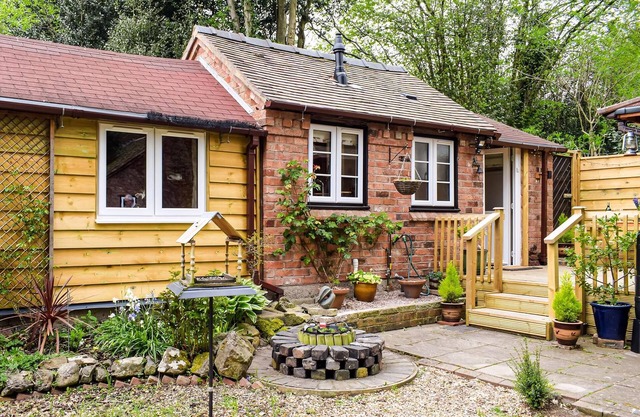 Woodcarver's Cottage