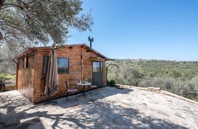 Wooden House Apt 1