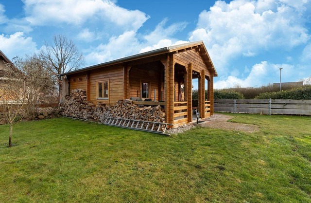 Wooden House in Plate near Lake Schwerin