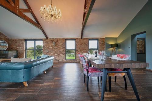 Woodland Barn