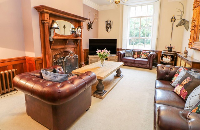 WOODLANDS VIEW STANHOPE CASTLE, pet friendly in Stanhope