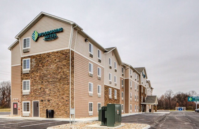 WoodSpring Suites Columbus NE I-270 Airport