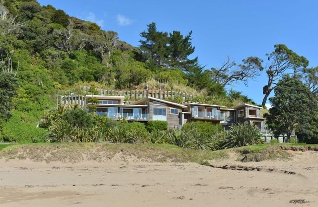 Woolleys Bay house on the beach