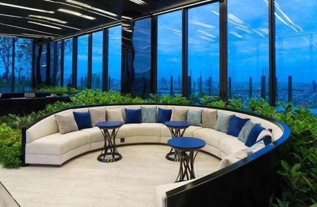 Work & Play at Sathorn Sierra Studio (Fast Wi-Fi)