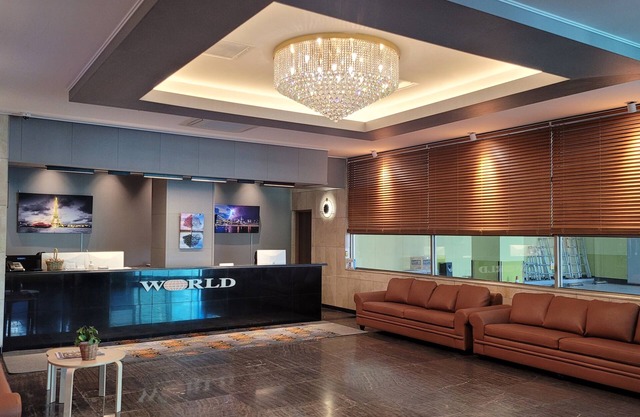 World Tourist Hotel