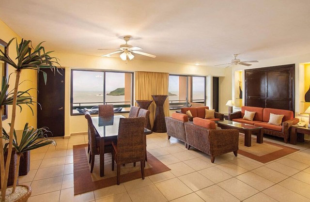 Wyndham El Cid Moro Beach Hotel Mazatlan 