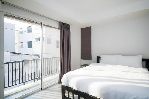 X Mitr Inn The Grand Palace Bangkok - Mrt Samyot Station