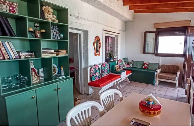 xaras house
