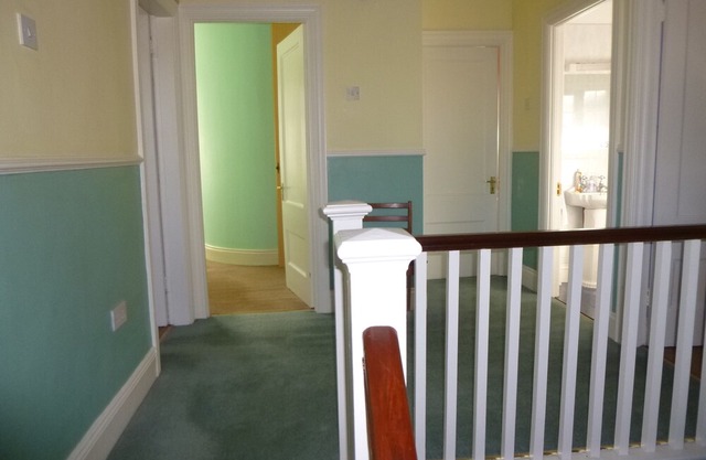 Xclsve Hstric Sburb Clontarf, Clse 5k Dtwn N Bch Bay Rst Bar