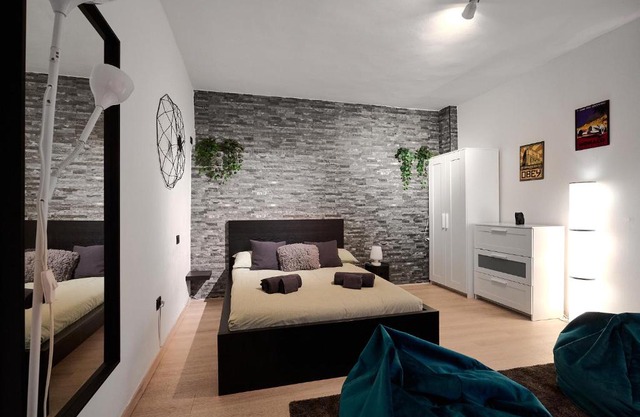 Xenia Apartments - Nuovo appartamento in zona tranquilla