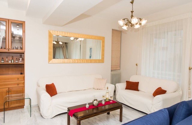 Xenia Elegant and Spacious Appartment