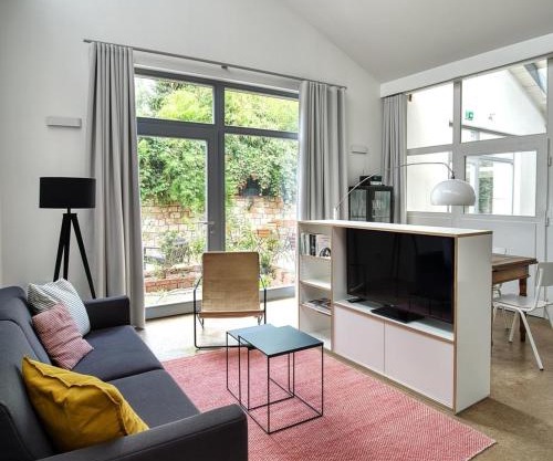XL-Apartment 1889