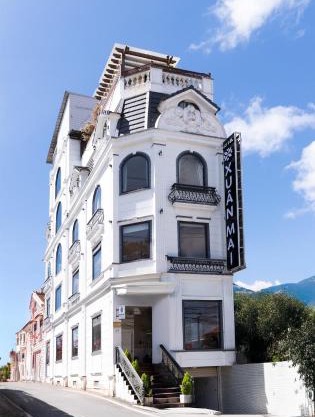 Xuân Mai Hotel