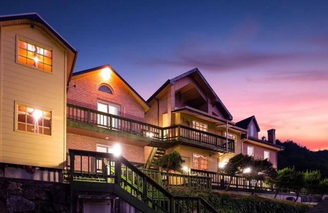 Yangpyeong Blossom Pension