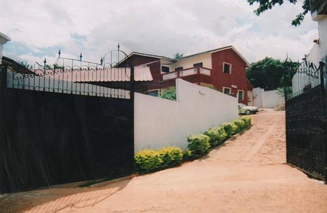 yaoundé, furnished apartments and duplexes from 125 €/week