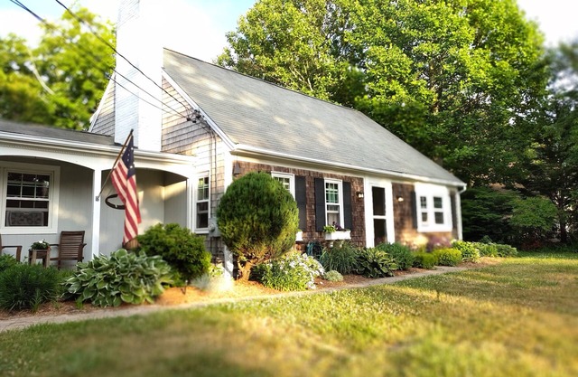 Yarmouth Port - Classic Cape, Modern Amenities