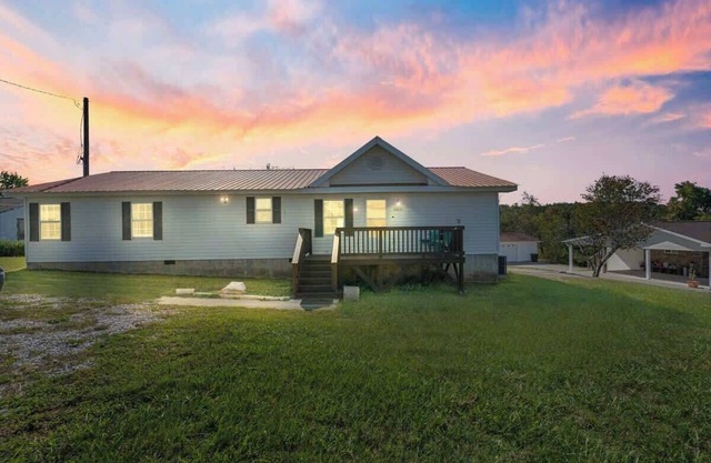Yarnell Place West Knoxville 3 Bedroom 2.5 Bath