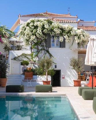 Yayaki Spetses