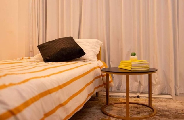 Yellow Studio -