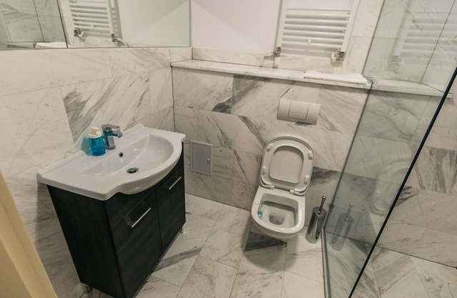 YellowBoot Aparthotel 2 - Stay abroad, feel at home