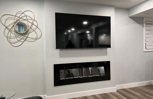 Yellowknife Downtown Retreat