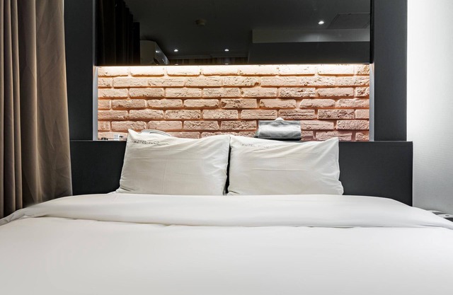 Yeongdeungpo Hotel Yolo