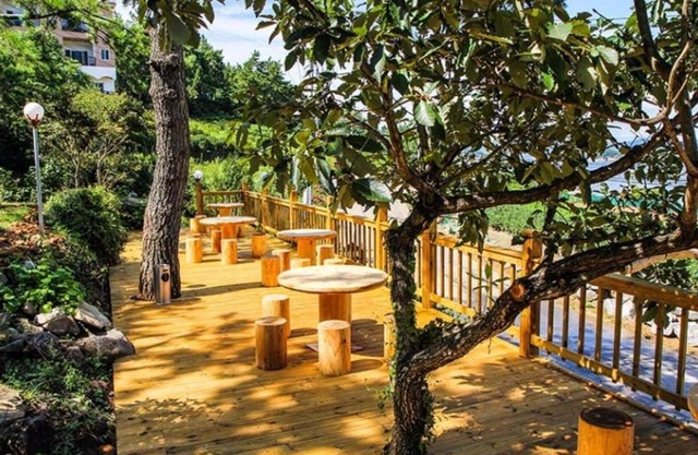 Yeosu Hayanjeongwon Pension