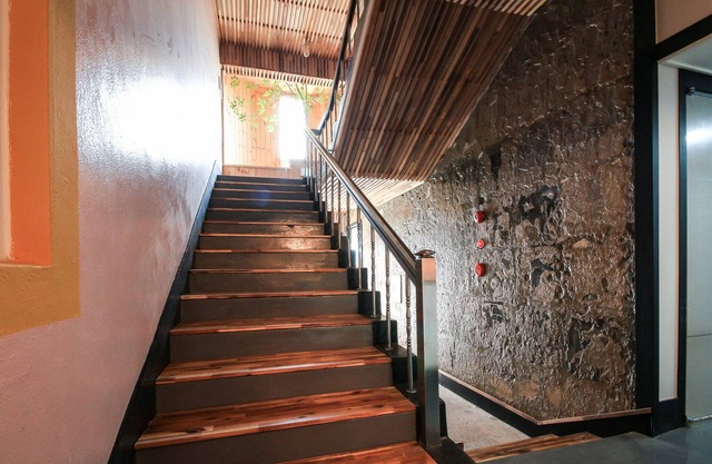 Yeosu Party Motel and Guest House